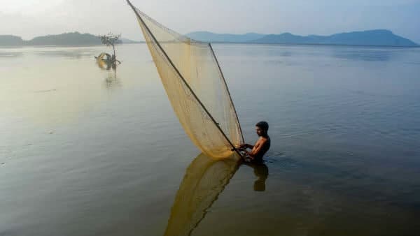 বাঁধ তৈরির প্রাথমিক কাজকর্ম শুরু