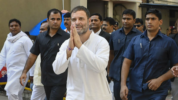 অর্থমন্ত্রীকে তোপ আম আদমি পার্টিরও অর্থমন্ত্রীকে তোপ আম আদমি পার্টিরও