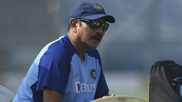 শাস্ত্রীকে সরানো নিয়ে দাবি উঠে গেল শাস্ত্রীকে সরানো নিয়ে দাবি উঠে গেল