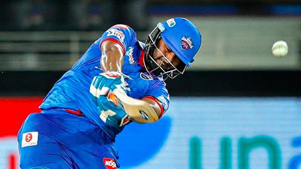 পন্থের আইপিএল পারফরম্যান্স পন্থের আইপিএল পারফরম্যান্স