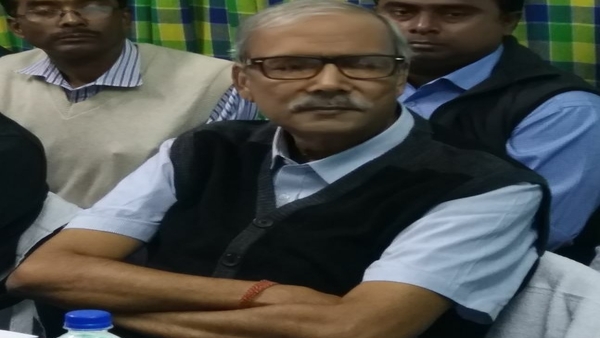 একের পর এক বিধায়ক বিদ্রোহী একের পর এক বিধায়ক বিদ্রোহী