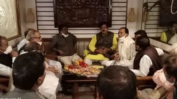 সুব্রত বক্সির বৈঠক তৃণমূল জেলা নেতৃত্বের বৈঠক 