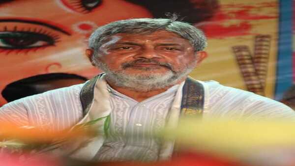 অস্বস্তিতে তৃণমূল নেতৃত্ব অস্বস্তিতে তৃণমূল নেতৃত্ব