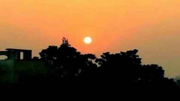  শীত উধাও