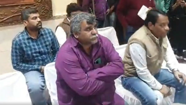 মমতার পরে শুভেন্দুই সব থেকে বড় নেতা মমতার পরে শুভেন্দুই সব থেকে বড় নেতা