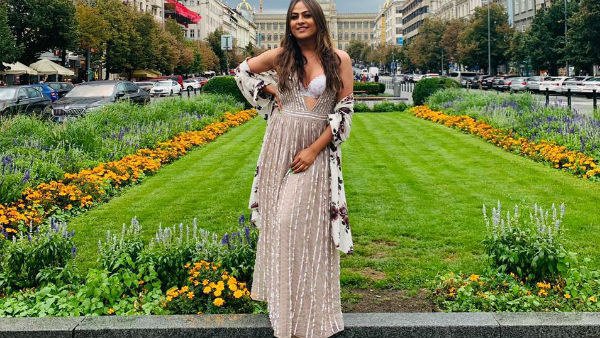  বহুবার হয়রানি হতে হয়েছে নিজের লোকেদের কাছ থেকে