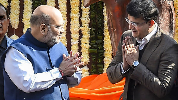 শাহ-সৌরভ সাক্ষাৎ ঘিরে শুরু হয়েছে জোর জল্পনা শাহ-সৌরভ সাক্ষাৎ ঘিরে শুরু হয়েছে জোর জল্পনা