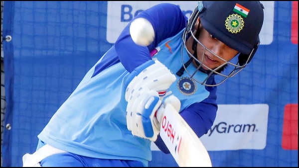 ১০ মাস ক্রিকেটের বাইরে ভারতীয় দল ১০ মাস ক্রিকেটের বাইরে ভারতীয় দল