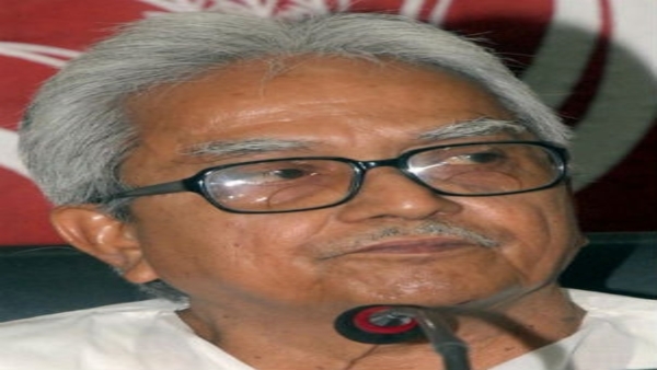 মুখ্যমন্ত্রীকে কটাক্ষ