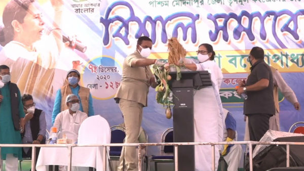  কৃষকদের আন্দোলনের পাশে থাকার কথা জানিয়েছেন আগেই