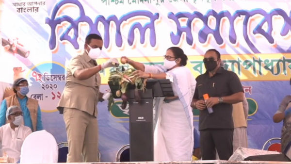 বিজেপির বিরুদ্ধে দুর্নীতির অভিযোগ বিজেপির বিরুদ্ধে দুর্নীতির অভিযোগ