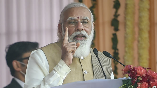  বঙ্গবন্ধু-মহাত্মার কথা স্মরণ করিয়ে মোদীর তাবড় বার্তা