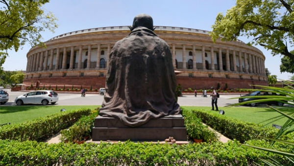  বাড়ছে লোকসভা ও রাজ্যসভার আসন সংখ্যা