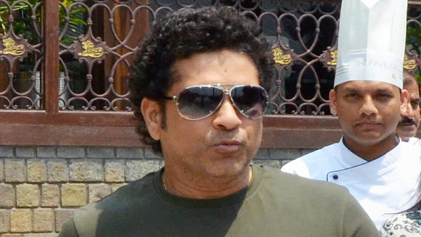সবচেয়ে বেশি ছক্কা
