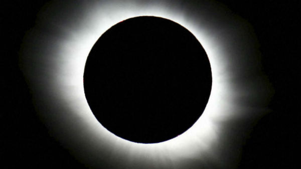  ২০২১ সালের প্রথম সূর্যগ্রহণ