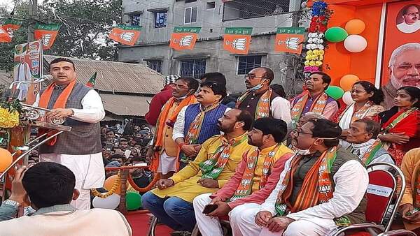 ভোটের লড়াইয়ে ডায়মন্ড হারবার ভোটের লড়াইয়ে ডায়মন্ড হারবার