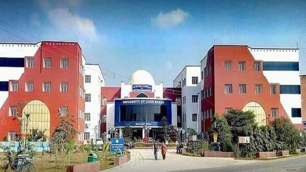 উৎকর্ষতার দিকে গৌড়বঙ্গ বিশ্ববিদ্যালয় উৎকর্ষতার দিকে গৌড়বঙ্গ বিশ্ববিদ্যালয়