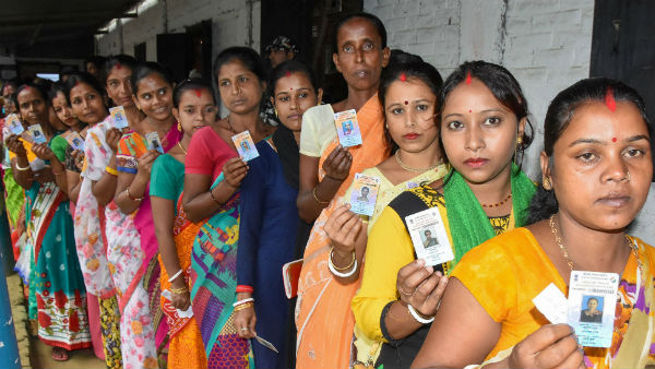 ১৮ হাজারেরও বেশি শতবর্ষী ভোটারদের ভোট গ্রহণের জন্য বিশেষ ব্যবস্থা ১৮ হাজারেরও বেশি শতবর্ষী ভোটারদের ভোট গ্রহণের জন্য বিশেষ ব্যবস্থা