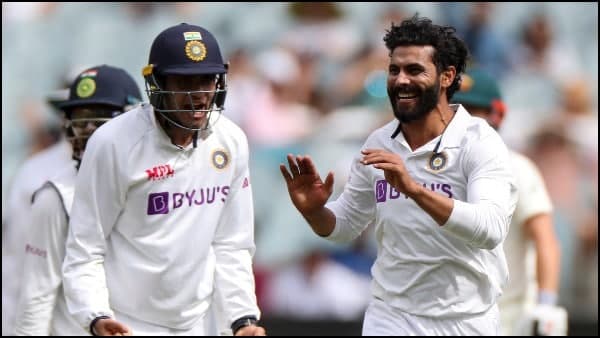 কেন আইপিএলকে কাঠগড়ায়