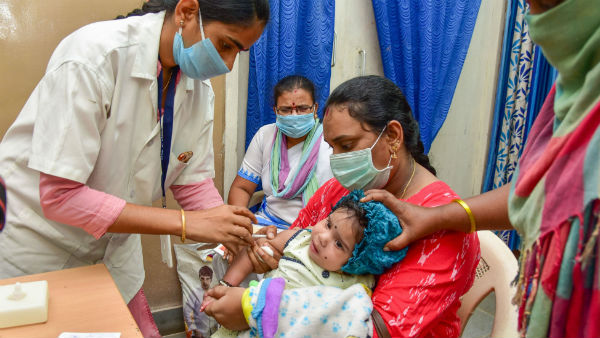 তাহলে কবে হবে পোলিও টিকাকরণ কর্মসূচি? তাহলে কবে হবে পোলিও টিকাকরণ কর্মসূচি?