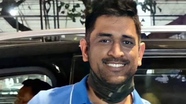 হঠাৎ নতুন লুকে ধরা দিলেন ধোনি, মাহিকে আইপিএলে দেখার জন্য ফ্যানেদের প্রত্যাশা হঠাৎ নতুন লুকে ধরা দিলেন ধোনি, মাহিকে আইপিএলে দেখার জন্য ফ্যানেদের প্রত্যাশা