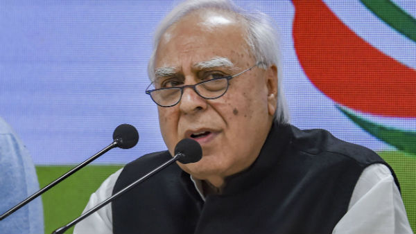 বিজেপিকে ঠেকাতে কংগ্রেসের পুনরুত্থানেই জোর কপিলের বিজেপিকে ঠেকাতে কংগ্রেসের পুনরুত্থানেই জোর কপিলের