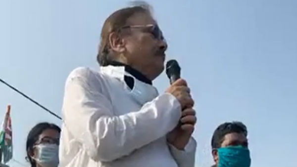 য দিয়েছে মমতা দিয়েছে