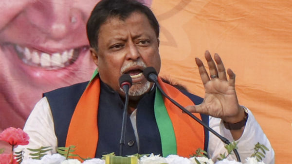 মুকুল রায় ও কেডির মন্তব্য মুকুল রায় ও কেডির মন্তব্য