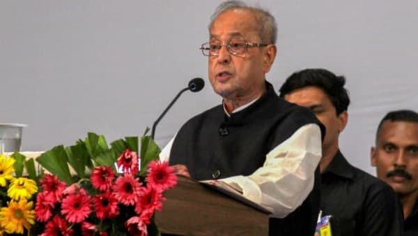 রাজনৈতিক 'সন্ন্যাস' নিয়ে রাইসিনার বাসিন্দা হয়েছিলেন রাজনৈতিক 'সন্ন্যাস' নিয়ে রাইসিনার বাসিন্দা হয়েছিলেন