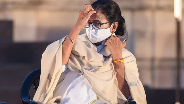 বিজেপির স্লোগানের বিজ্ঞাপন করেছেন মমতা