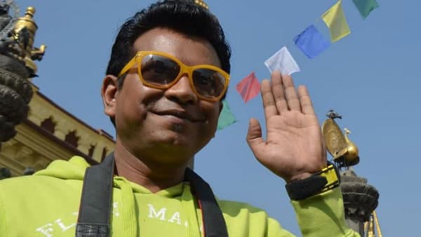 বেসুরে রুদ্রনীল? বেসুরে রুদ্রনীল?