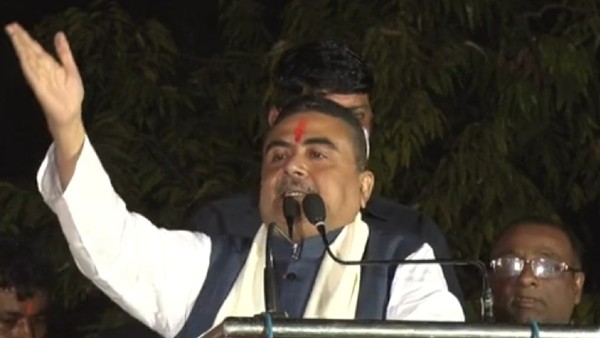 'তৃণমূলে আরও ২ টি ধাক্কা আসবে' 'তৃণমূলে আরও ২ টি ধাক্কা আসবে'