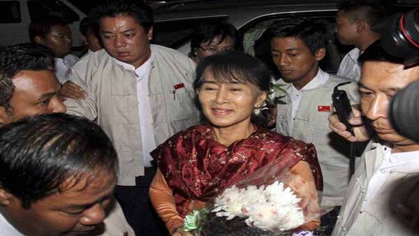 আটক দেশের প্রেসিডেন্টও আটক দেশের প্রেসিডেন্টও