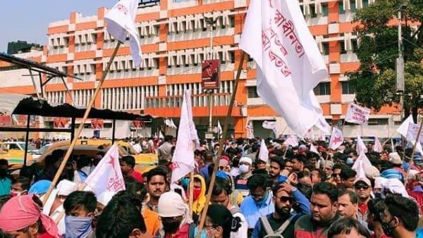 একাধিক জায়গায় অবরোধ-বিক্ষোভ