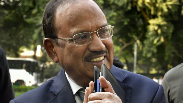 ডোভালের নিরাপত্তাব্যবস্থার খুঁটিনাটির ভিডিও রেকর্ড করা হয় ডোভালের নিরাপত্তাব্যবস্থার খুঁটিনাটির ভিডিও রেকর্ড করা হয়