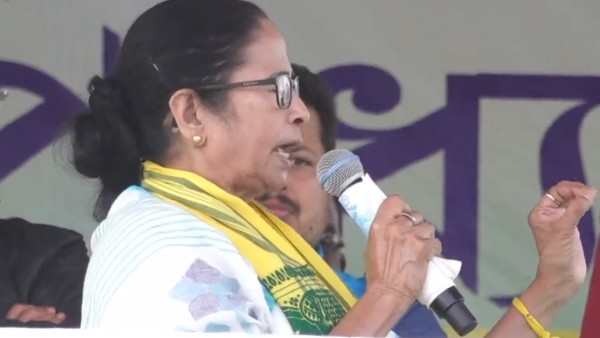 শুভেন্দু স্লোগান চুরির অভিযোগ করেছিলেন 