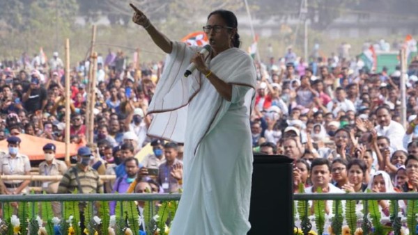 মমতা বন্দ্যোপাধ্যায় ও ২০২১ সাল