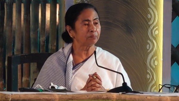 মমতার হাত ধরেই তৃণমূলে আসার কথা ছিল মমতার হাত ধরেই তৃণমূলে আসার কথা ছিল