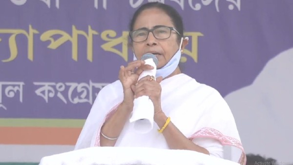 যোগীর রাজ্যে আইনশৃঙ্খলা ইস্যুতে ক্ষোভ মমতার যোগীর রাজ্যে আইনশৃঙ্খলা ইস্যুতে ক্ষোভ মমতার
