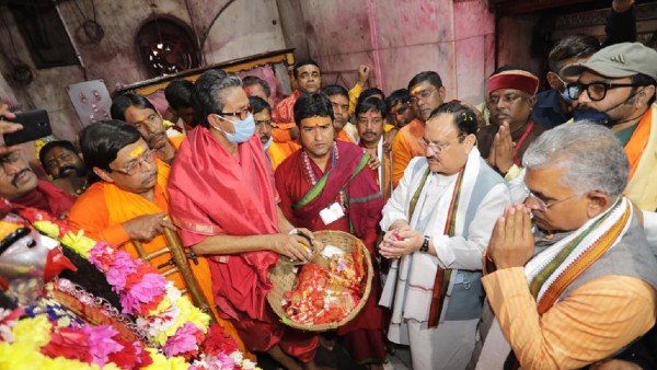 মঙ্গলবার তারাপীঠি গিয়েছিলেন জেপি নাড্ডা মঙ্গলবার তারাপীঠি গিয়েছিলেন জেপি নাড্ডা
