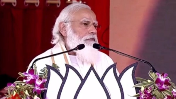  বাংলা নিজের মেয়েকে চায়