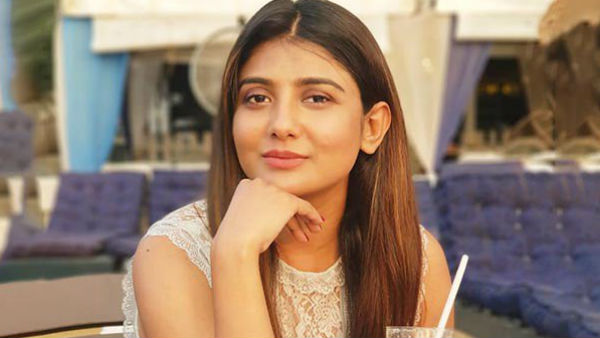 কোন কোন জল্পনা উঠছে? কোন কোন জল্পনা উঠছে?