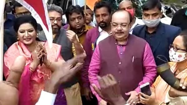 পার্থ চট্টোপাধ্যায়কে বেহালায় এনেছিলেন তিনিই পার্থ চট্টোপাধ্যায়কে বেহালায় এনেছিলেন তিনিই