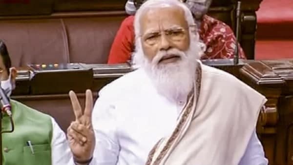 বিশ্বের সবচেয়ে বড় টিকাকরণ অভিযান আমাদের দেশে চলছে