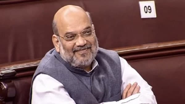 'অমিত শাহ গিয়ে রবীন্দ্রনাথ ঠাকুরের চেয়ারে গিয়ে বসে পড়ছেন'