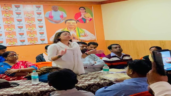 শুক্রবার নিউআলিপুর থেকে গ্রেফতার শুক্রবার নিউআলিপুর থেকে গ্রেফতার