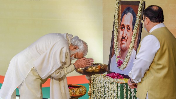 দেশীয় জিনিস ব্যবহার করুন, বললেন মোদী