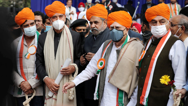 বিহার নির্বাচনের পর থেকেই বিদ্রোহের আঁচ বাড়ে বিহার নির্বাচনের পর থেকেই বিদ্রোহের আঁচ বাড়ে