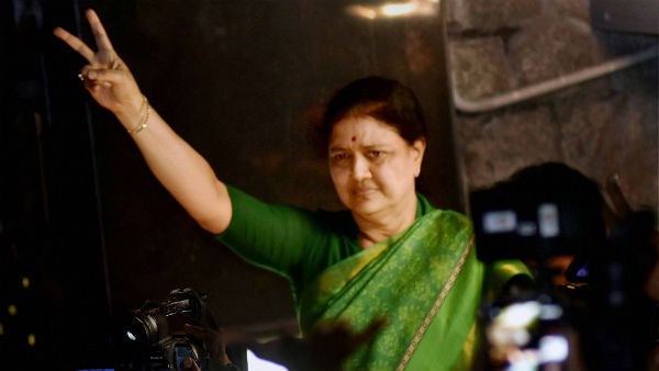 রাজনৈতিক মহলে জল্পনা তুঙ্গে