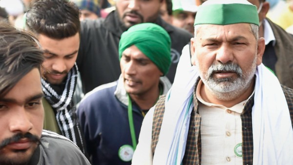 প্রয়োজনে ফসল পোড়াবে কৃষকরা